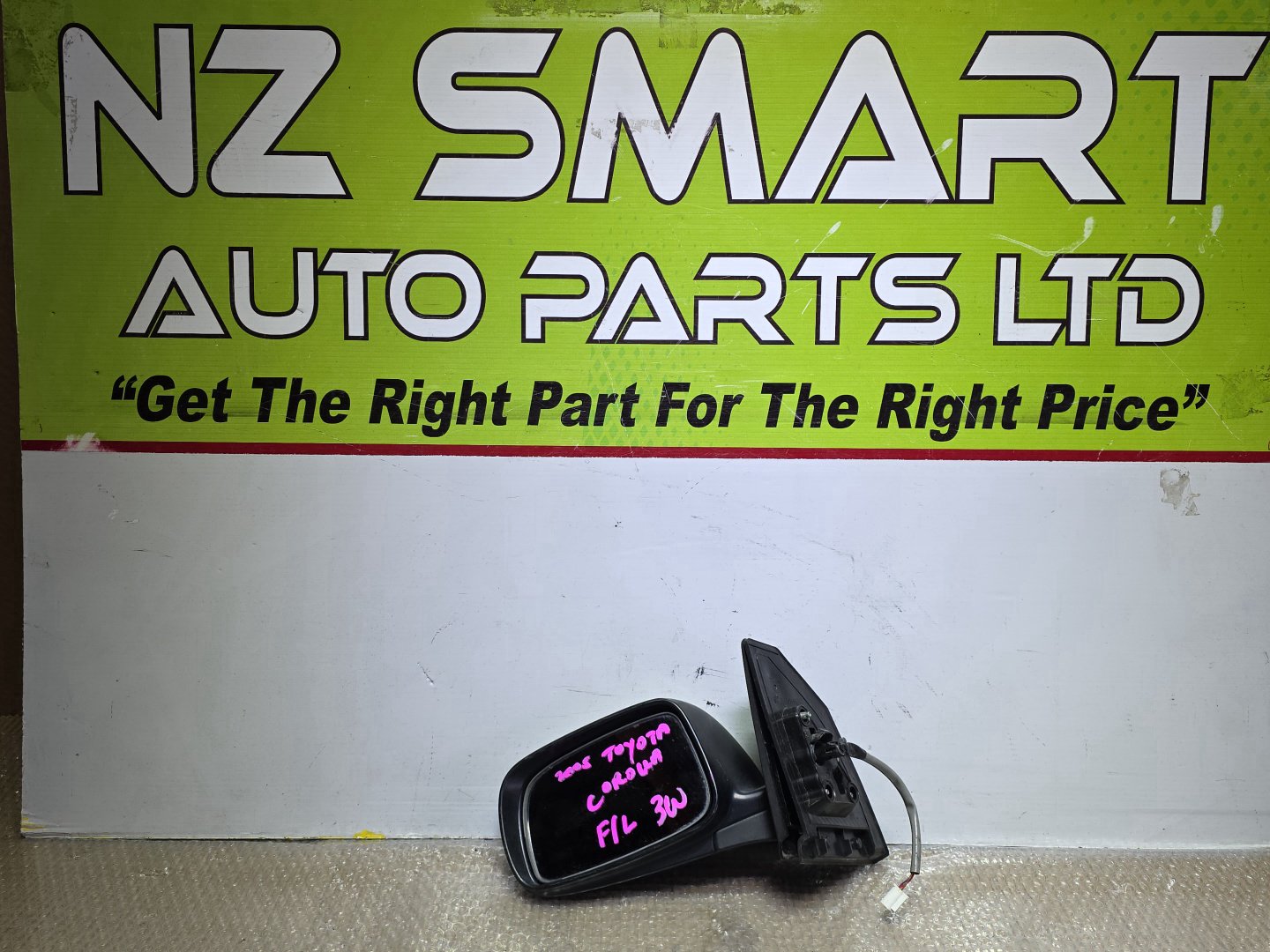 2005 Used Toyota Corolla- Left Door Mirror PN: 3 wires