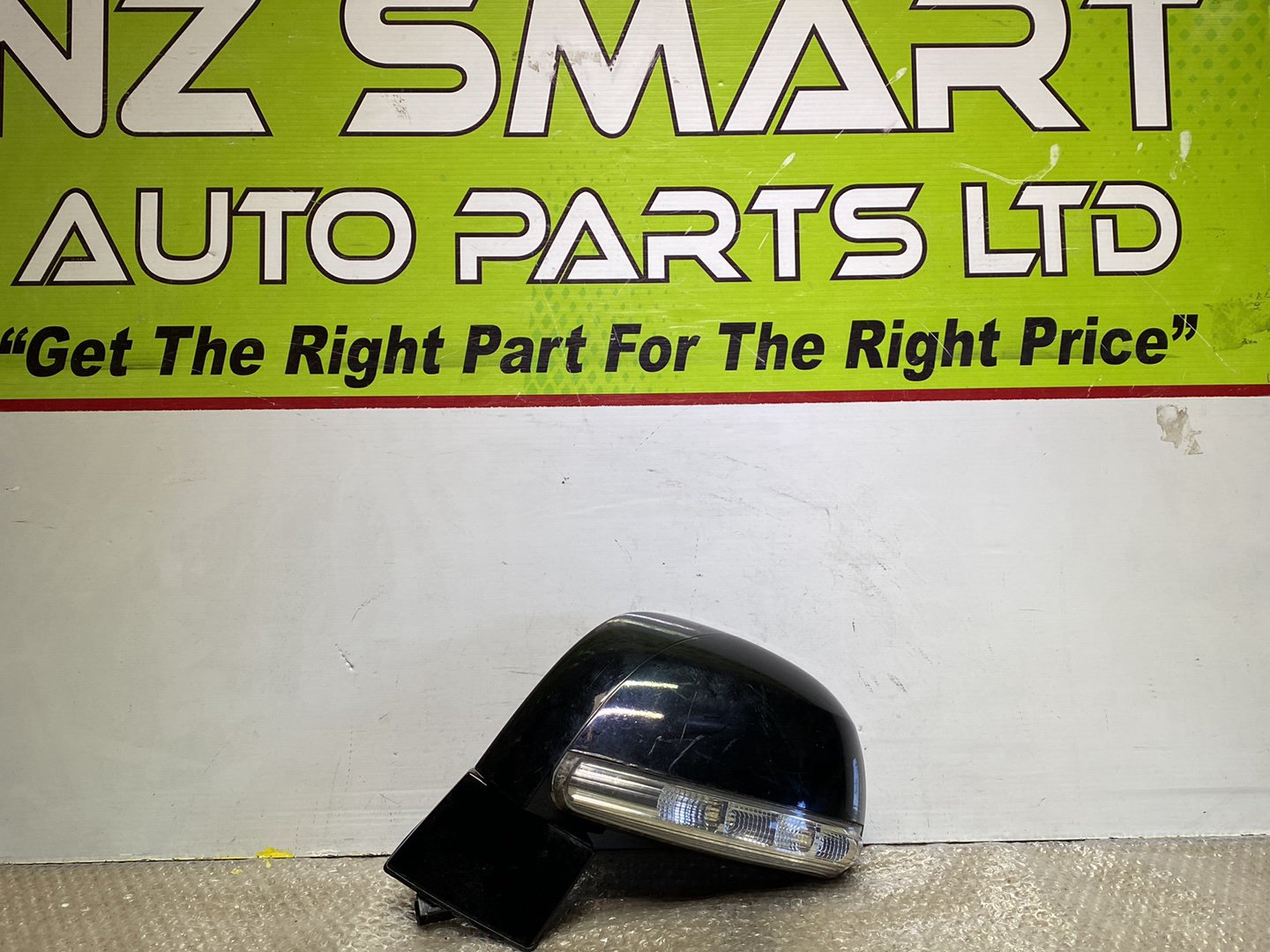 2009 Holden Captiva- Left Door Mirror PN: 6 wires