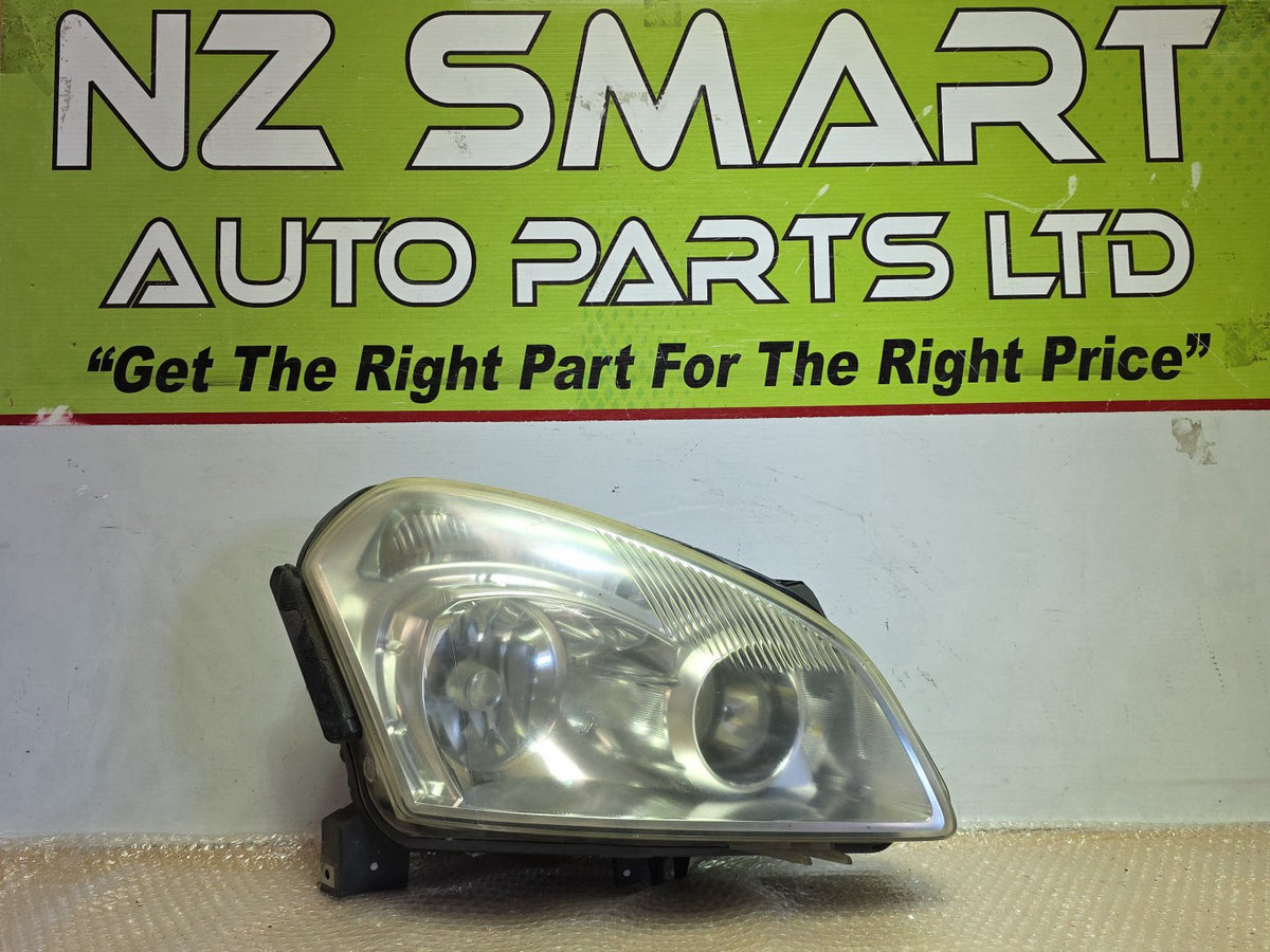 2008 Nissan Dualis - Right Headlight PN: