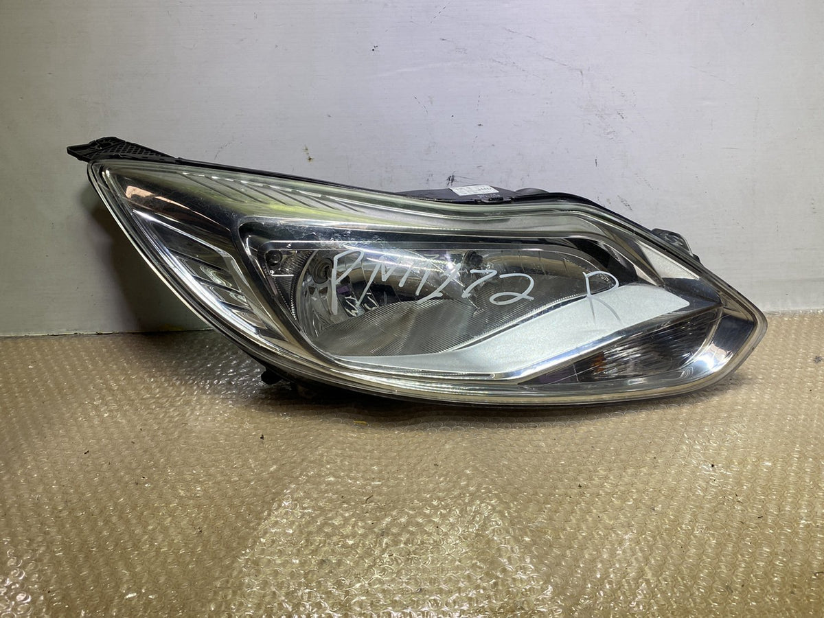 2013 Ford Focus - Right Headlight PN: see photos