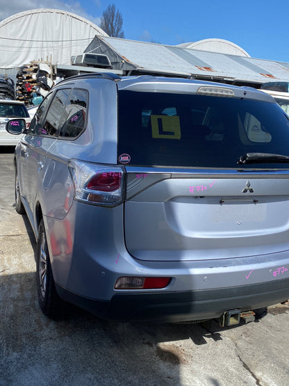 2013, Mitsubishi, Outlander, LS Dismantling For Parts