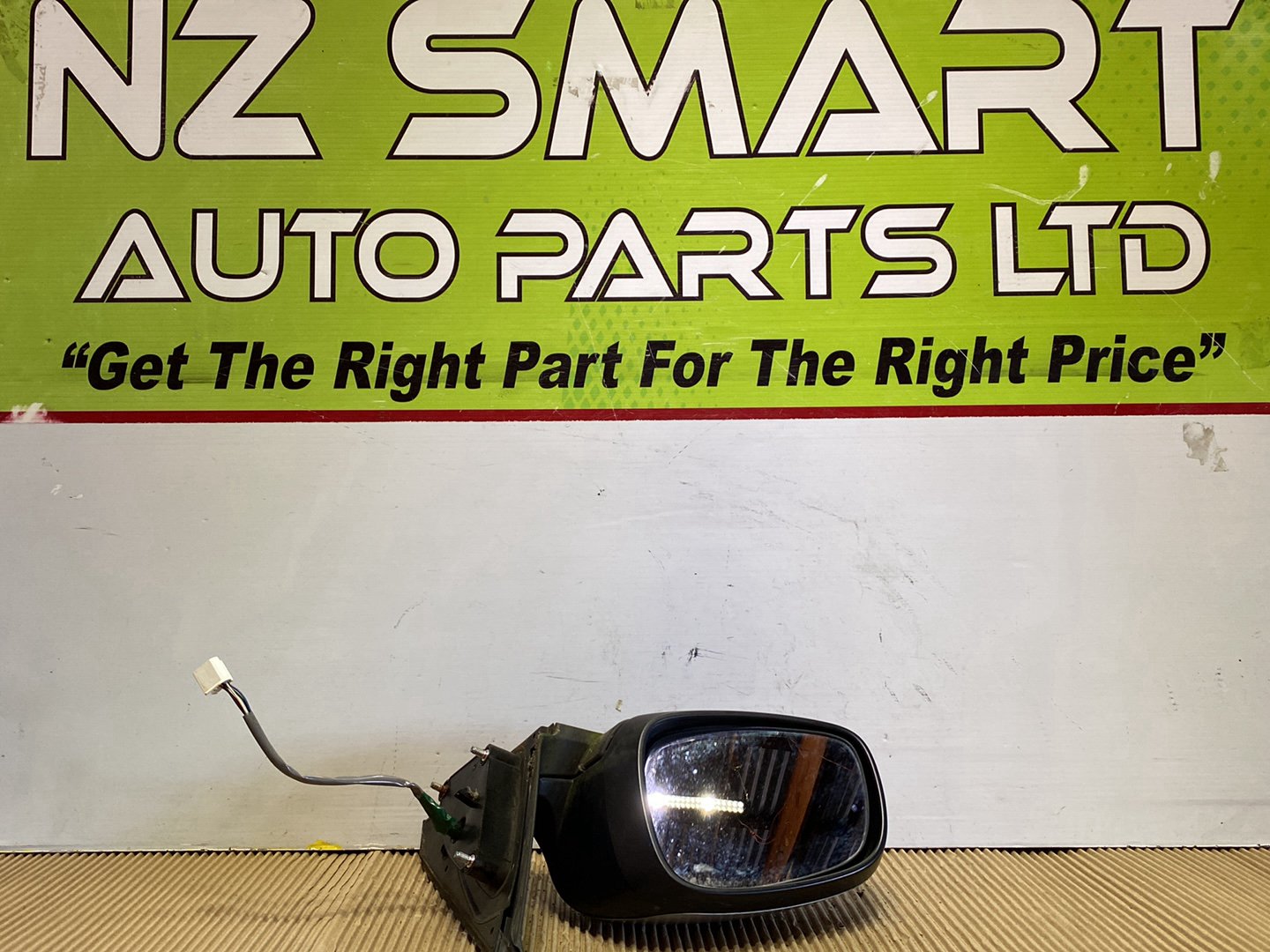 2005 Suzuki Swift- Left Door Mirror PN: 5 wires