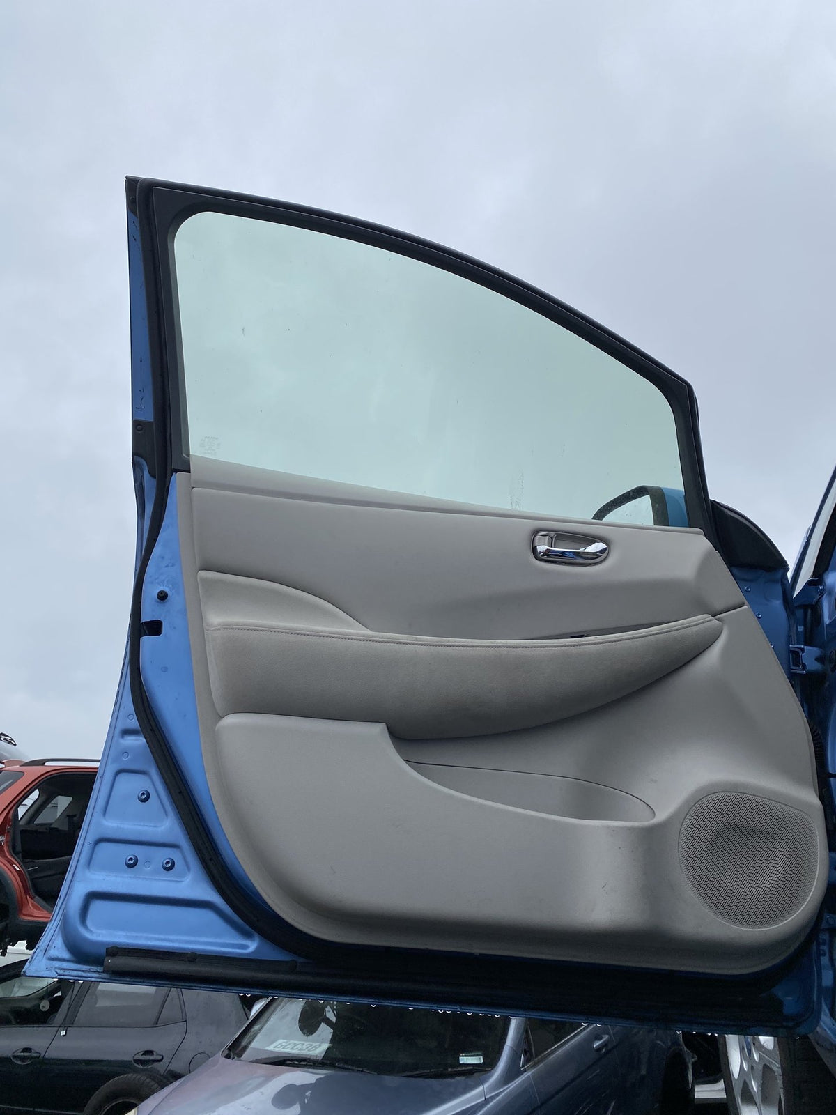 2012 Nissan Leaf Electric ZE0 Dismantling For Parts