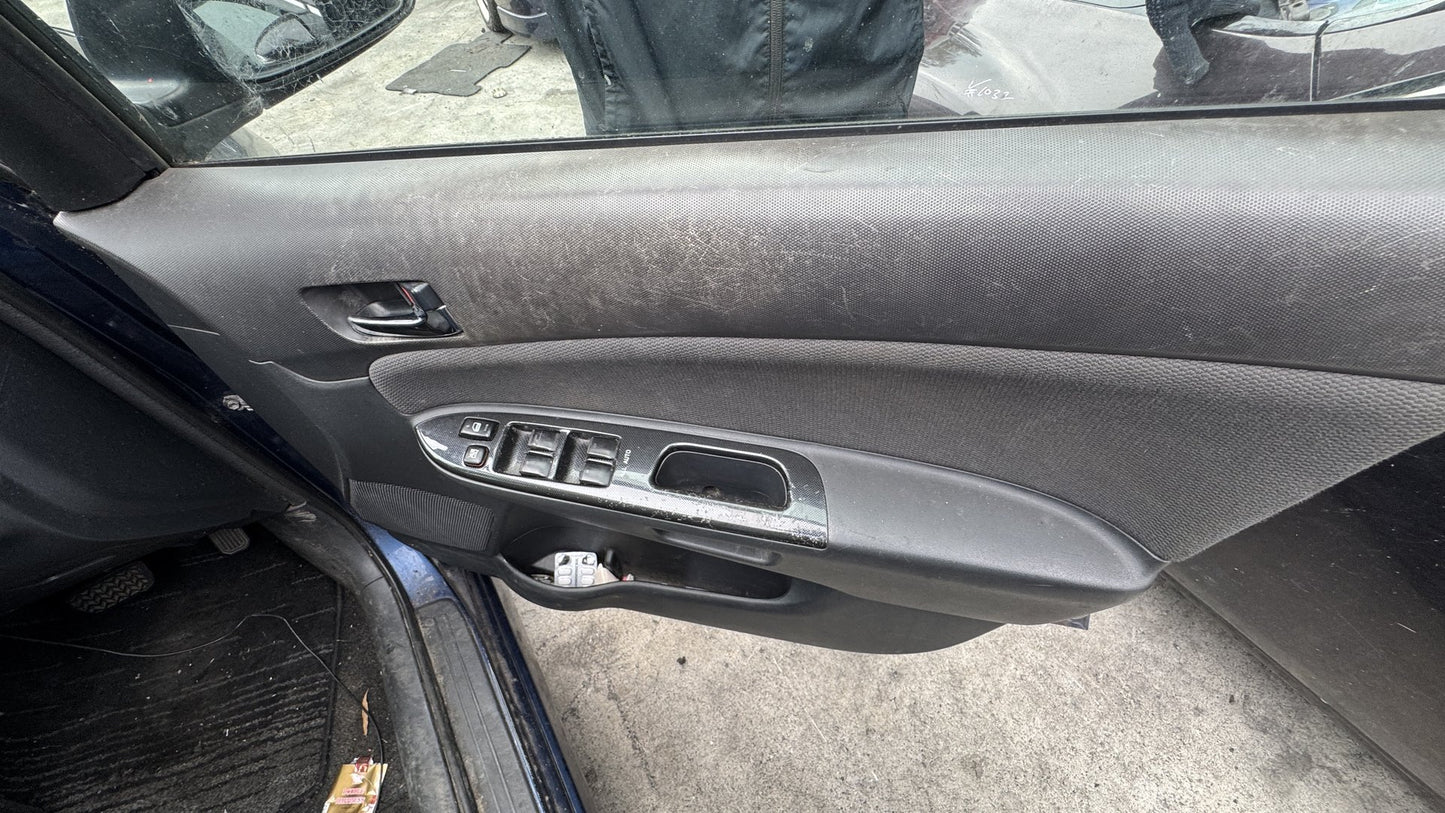 2005, Toyota, Wish, ZNE10  Dismantling For Parts
