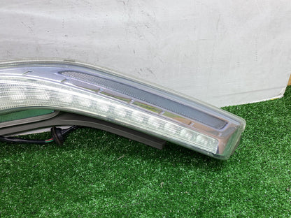 Dec 2010 to Feb 2017 - Nissan Leaf - Left Taillight - Mk1, Lens# D091