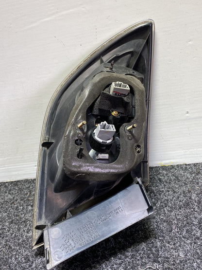 2004 Mazda Axela - Right Taillight