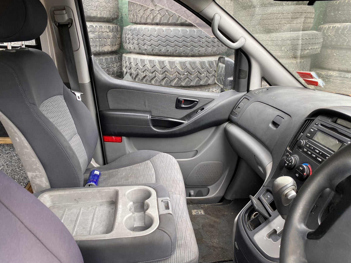 2008 Hyundai H1 Cargo Dismantling For Parts