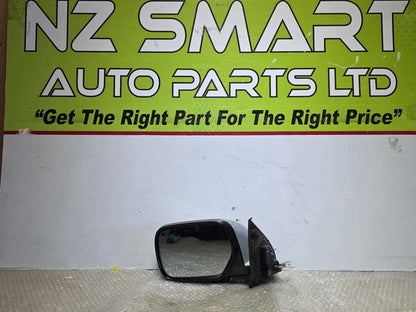 2002 Mitsubishi Airtrek- Left Door Mirror PN: 5 wires