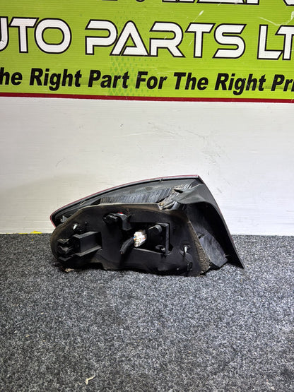 2006 Peugeot 407 - Right Taillight
