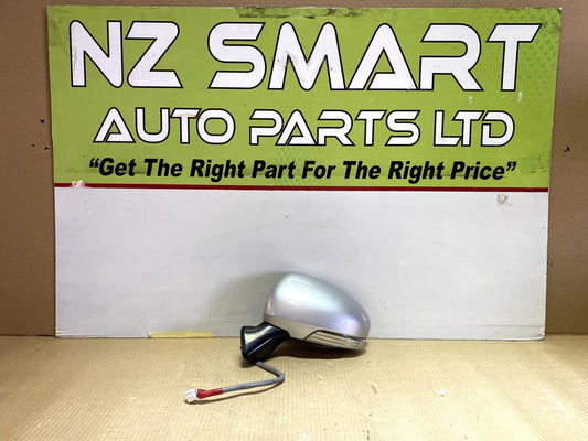 2013 Used Toyota Prius ZVW30 - Left Door Mirror PN: 7 wires