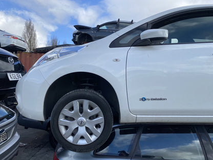2016 Nissan Leaf S AZE0 Dismantling For Parts