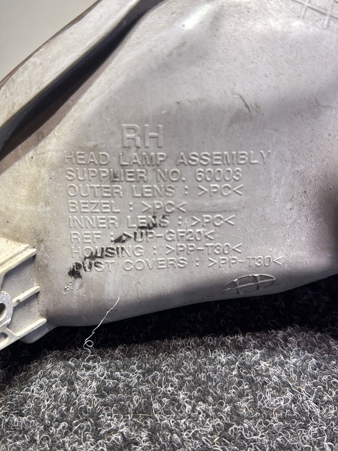 2001 Holden Commodore - Right Headlight