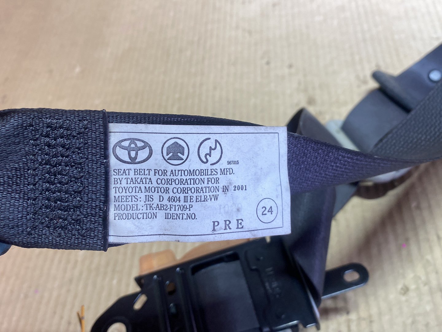 2001 Toyota Vitz NCP10 - Right Front Seat Belt