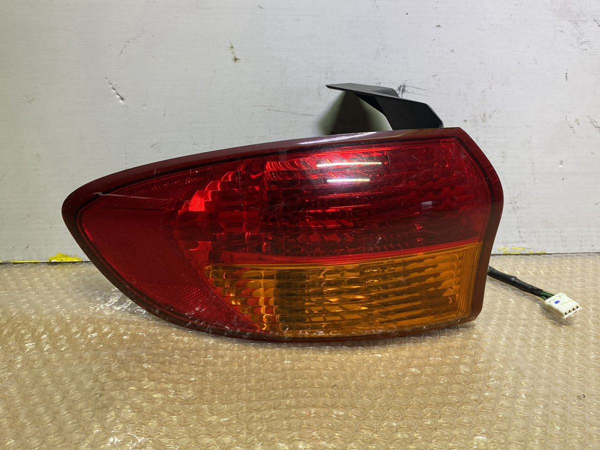 2007 Subaru Tribeca - Left Taillight PN: see photos
