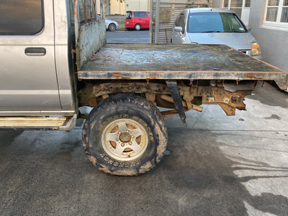 2004 Nissan NP300 Navara  Dismantling For Parts