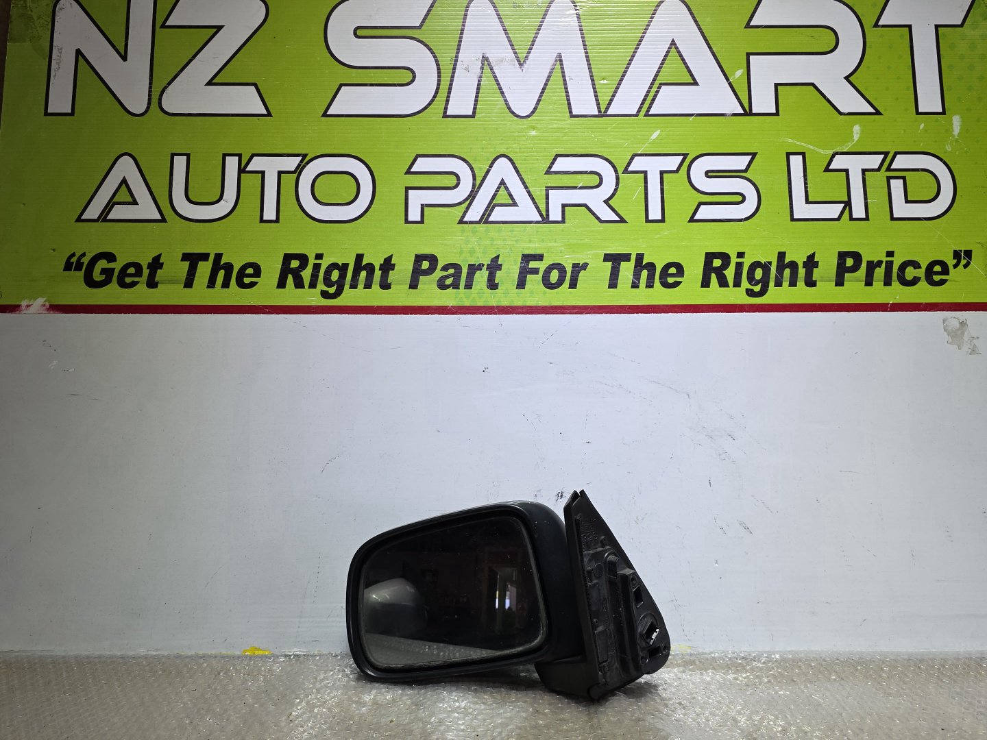 1996 Honda CR-V- Left Door Mirror PN: see the photos