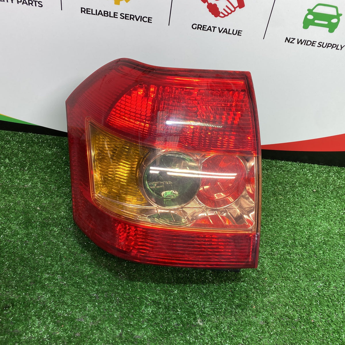 Apr 2004 to Jun 2007 - Used Toyota Corolla ZZE122 Hatchback Built in Japan VIN JTD - Right Taillight - Lens# 13-87