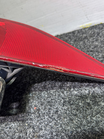 2004 Honda Accord- Right Taillight PN: STANLEY P3212R
