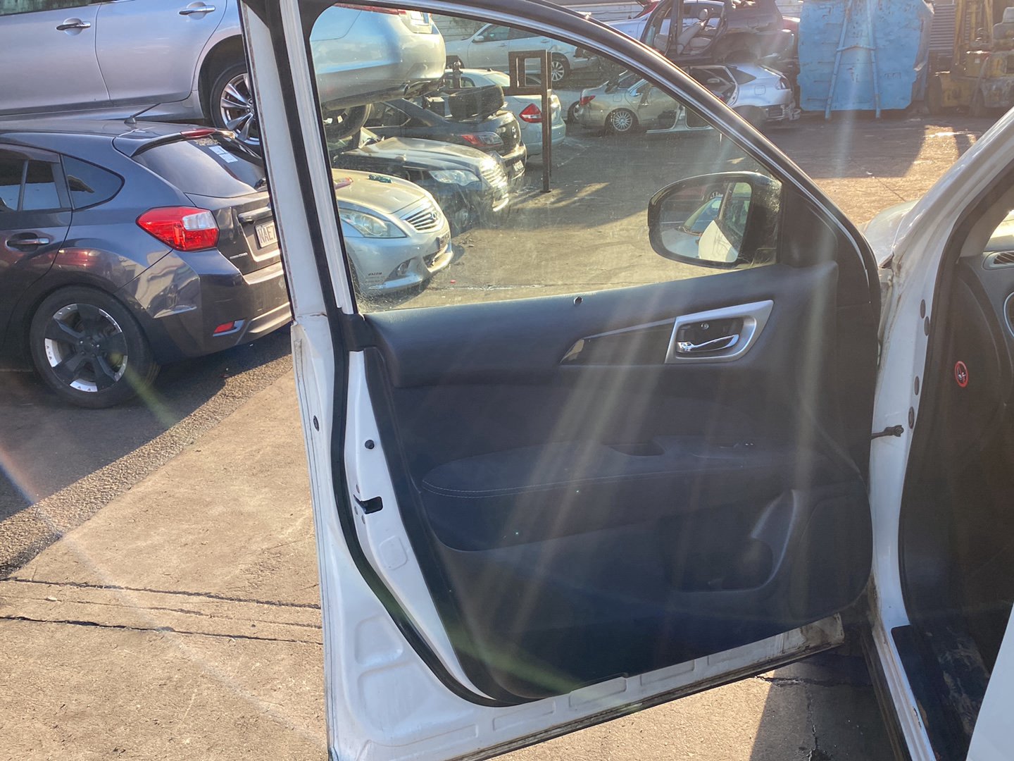2014 Nissan Pathfinder  Dismantling For Parts