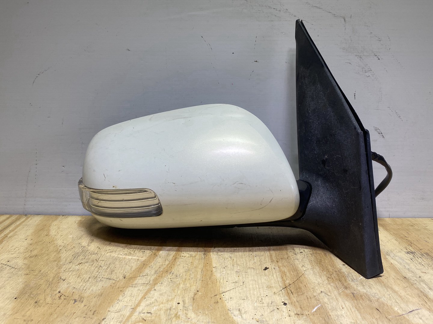 2008 Toyota Passo QNC10 - Right Door Mirror PN: 7 wires